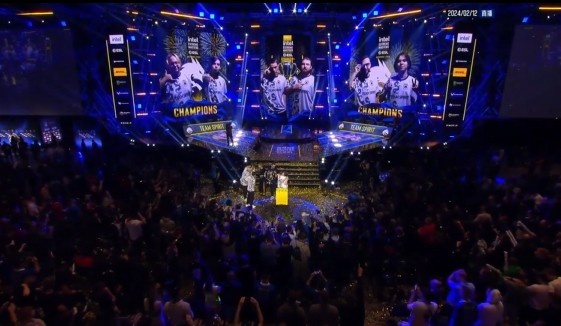 力量与弧线 力量与弧线